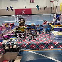 May be an image of toy and text that says 'み内 000000 O Bitcy BLIcY BLUCY NGCE MGERA'