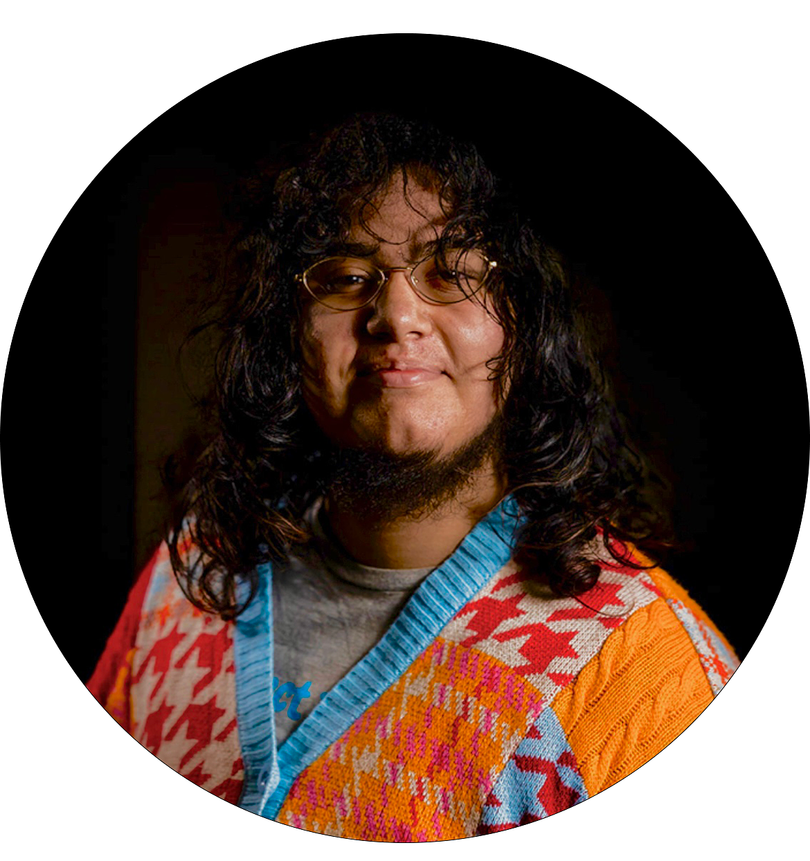circular headshot of author Atlas Rose