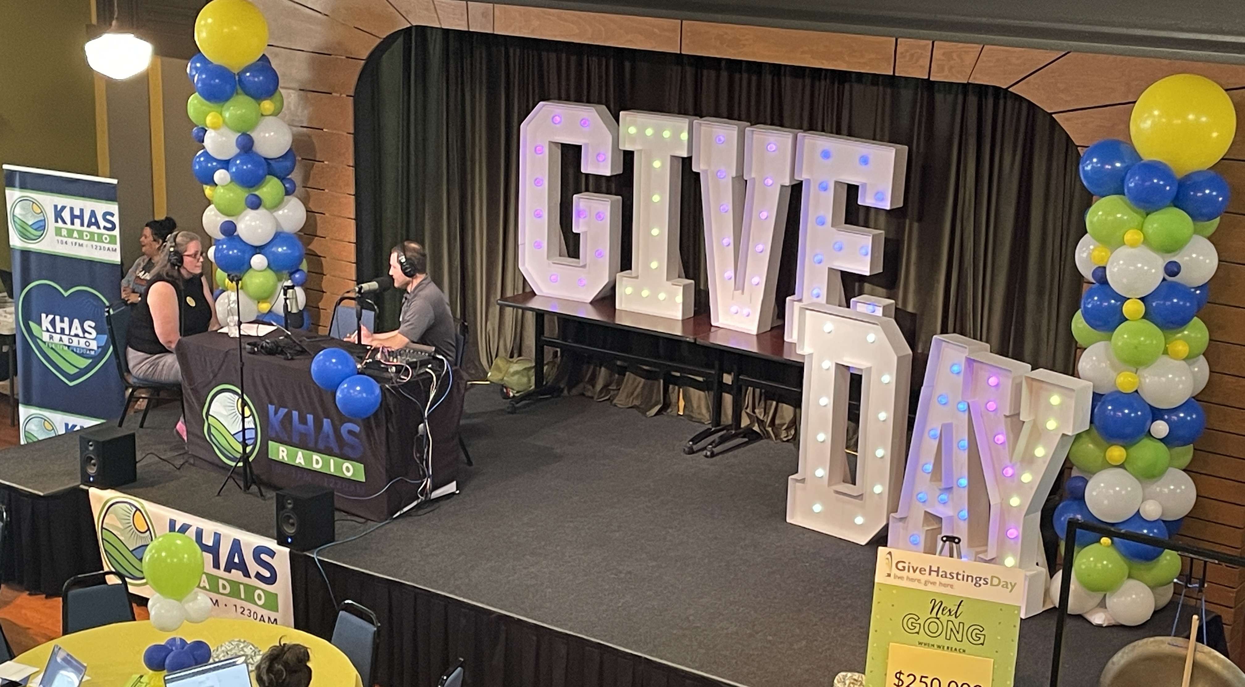 Block background image